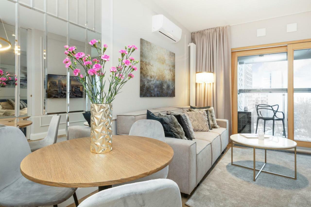 Mennica Residence Apartments By Renters Prestige Varşova Dış mekan fotoğraf